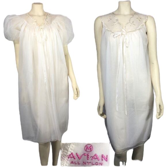 Vintage Avian Peignoir Set, Floral lace tulle robe and Nightgown set size medium - Picture 1 of 12